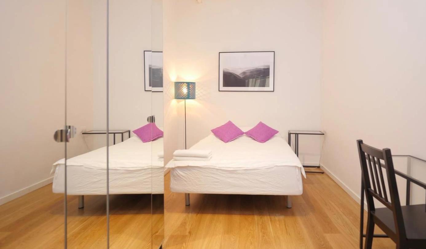 Boutique Apartments & Studios Bcn Барселона Екстер'єр фото